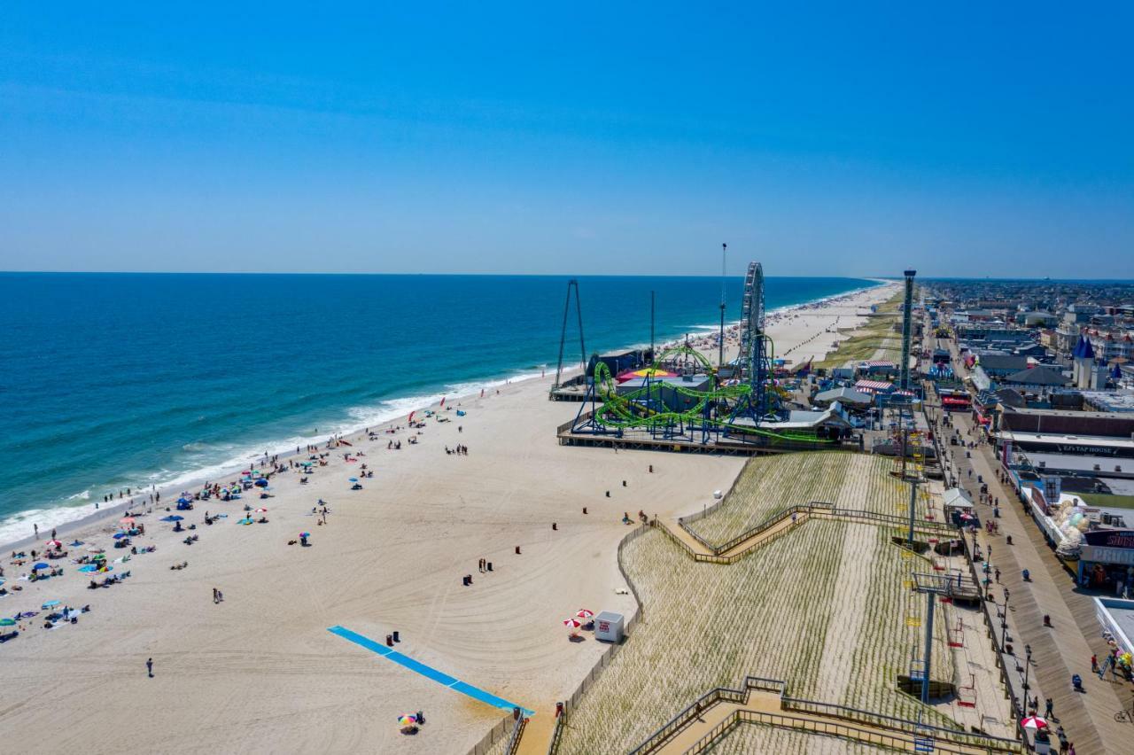 Boardwalk Hotel Charlee & Apartments Beach Hotel Oceanfront Seaside Heights Eksteriør bilde